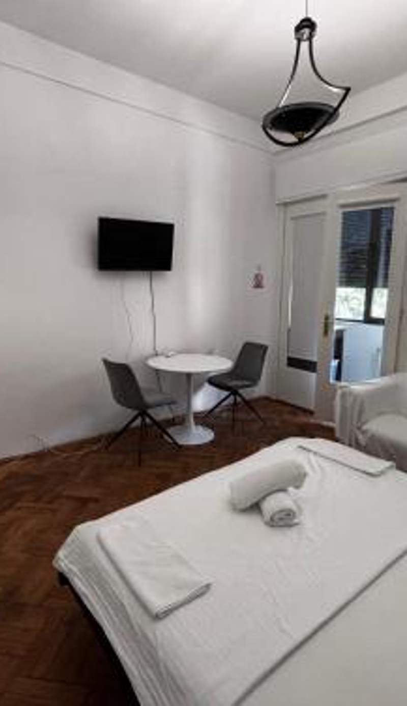 Iancu Apartments