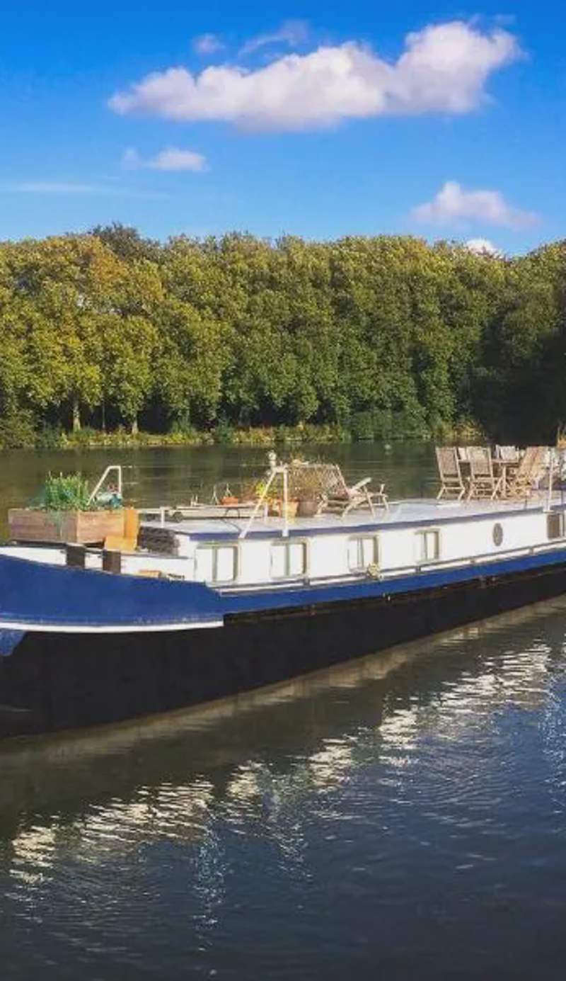 Bateau péniche au coeur de Lille