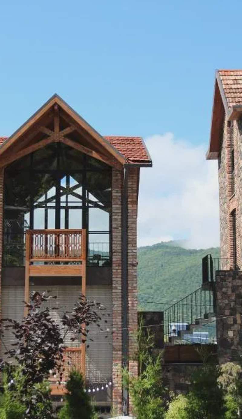 Dilijani Tun Hotel & Restaurant