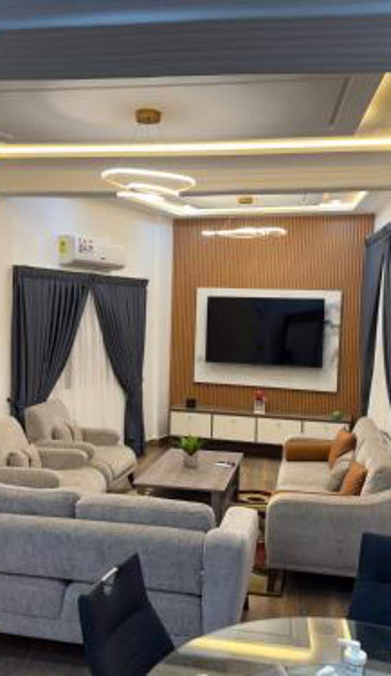 Luxury Apartment RDC