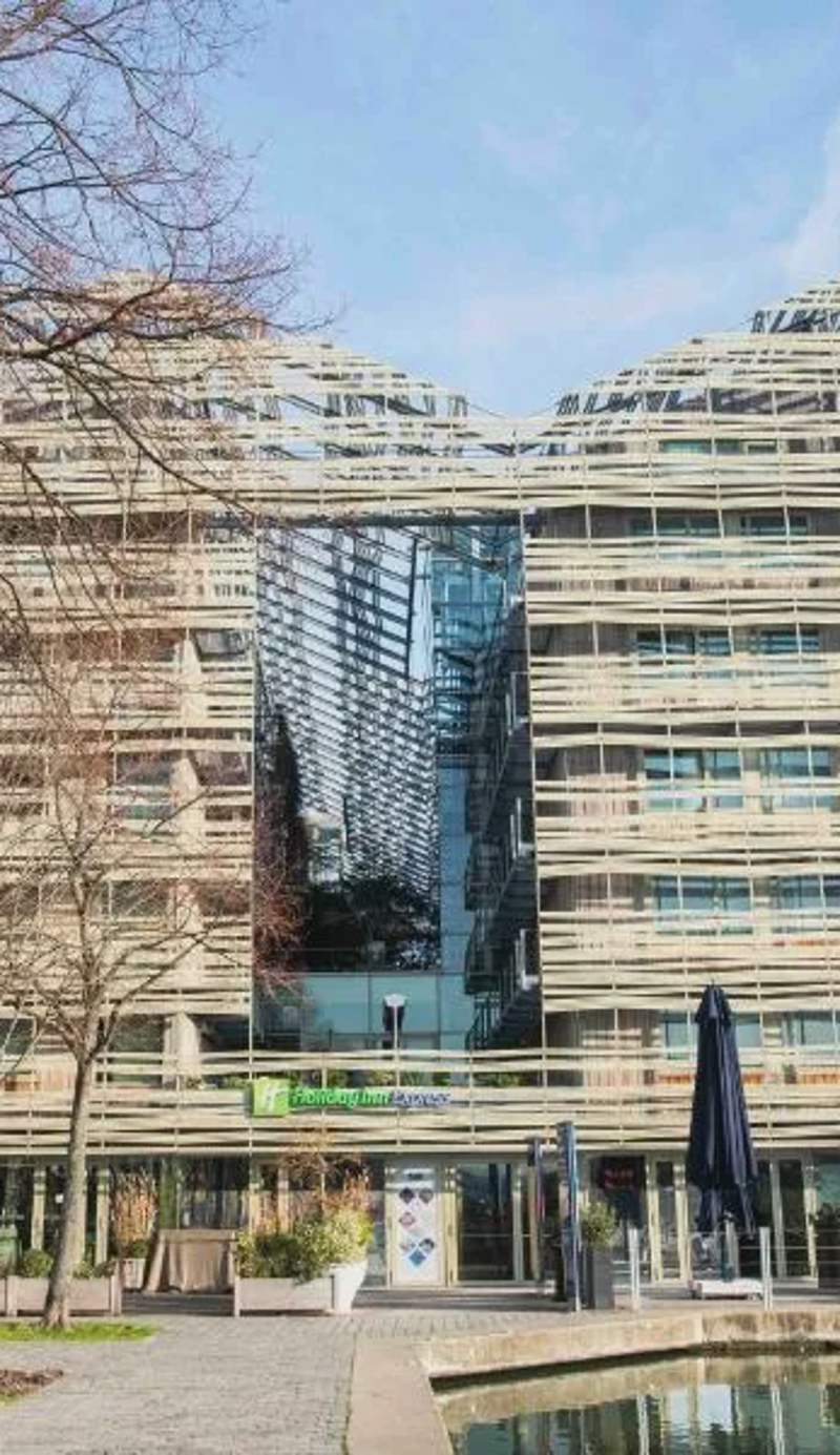 Holiday Inn Express Paris-Canal De La Villette by IHG