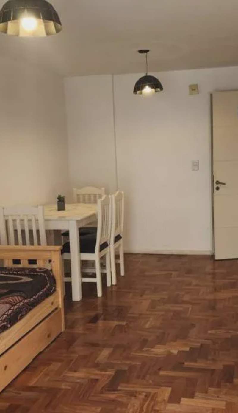 Santa Rosa 631 con parking en PB con costo adicional