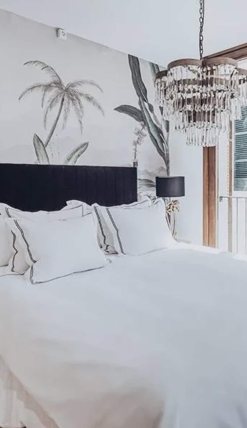 Ocho Suites & Kitchen