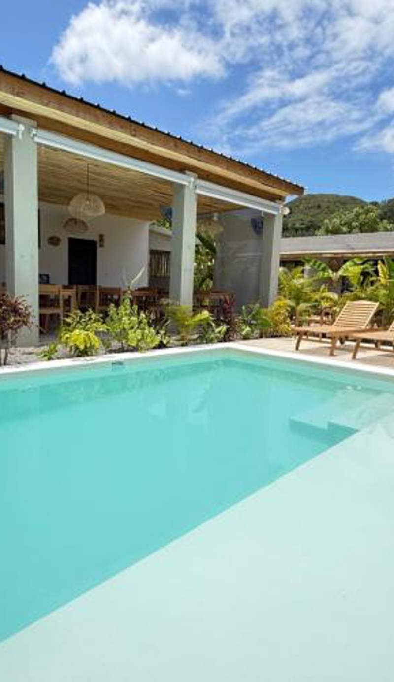 Kaia Beach Lodge en Cosón