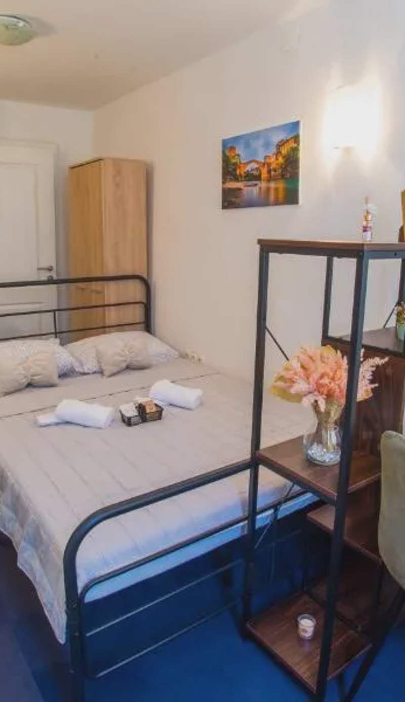 Studio Apartment Cozy Box