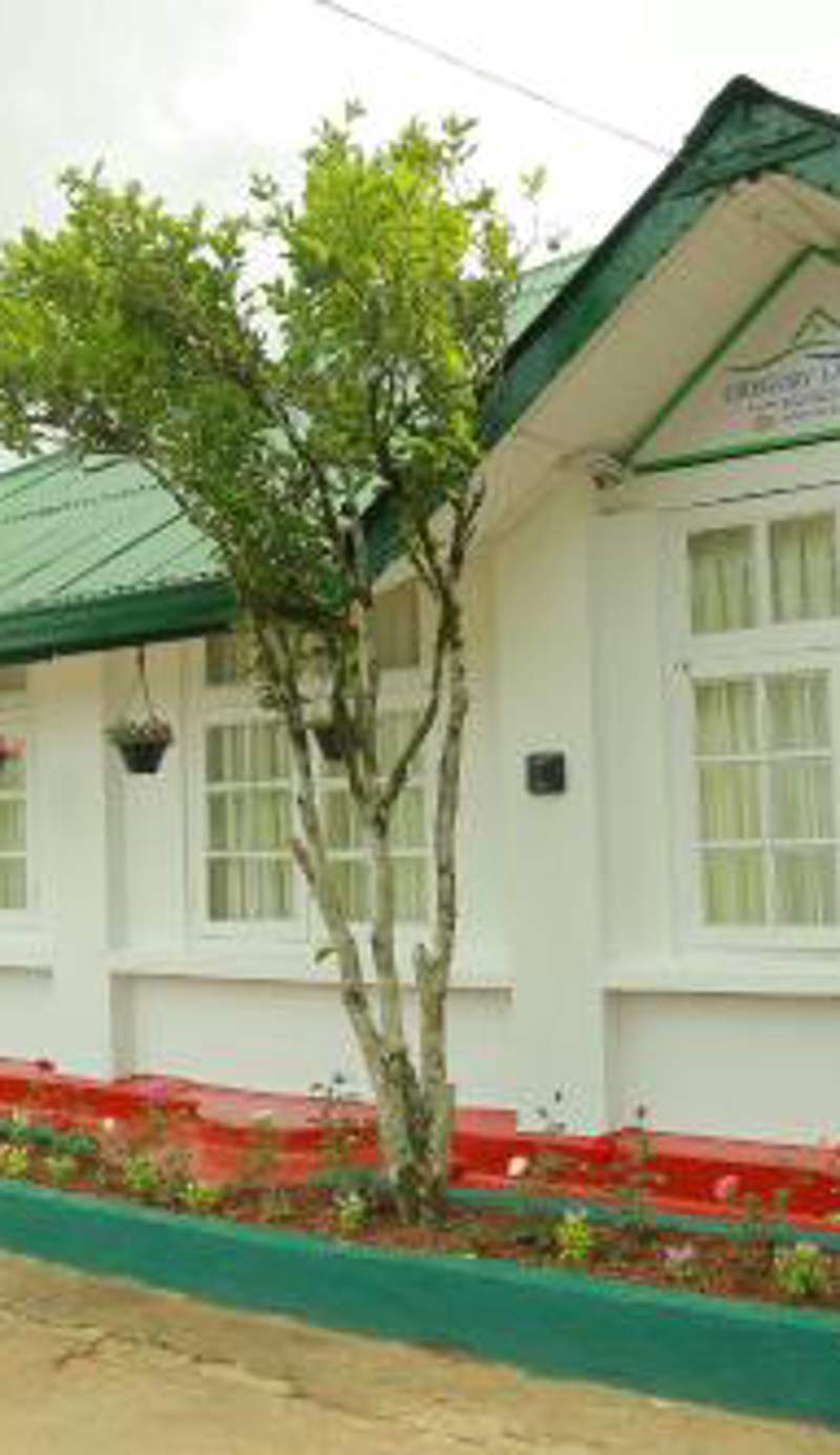 Gregory Lake View Bungalow