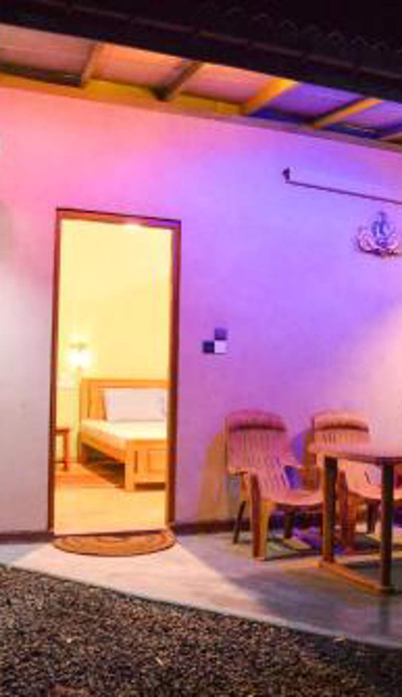 Red Eyes Cottage-Hikkaduwa