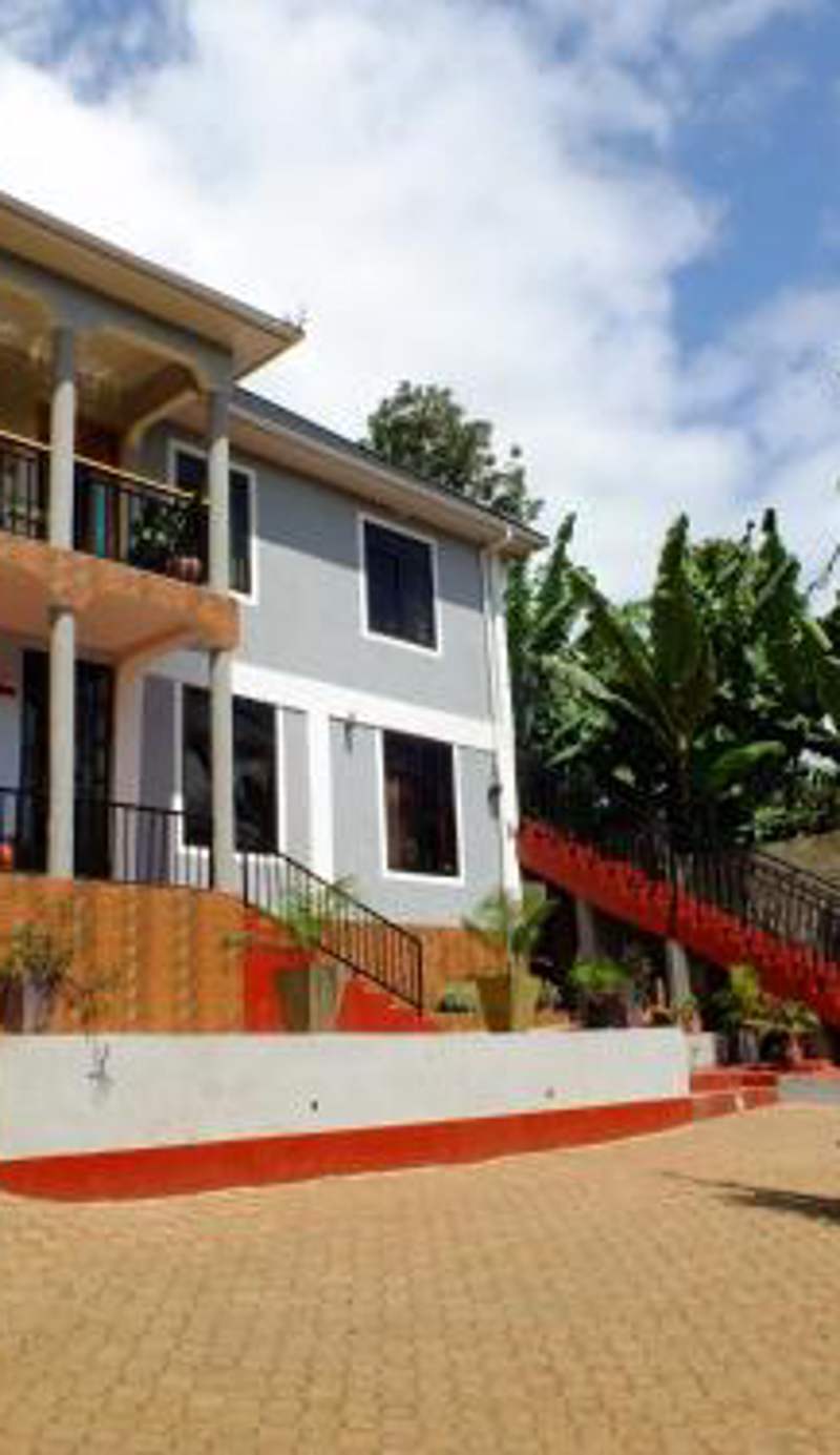 Enjivai Hostel