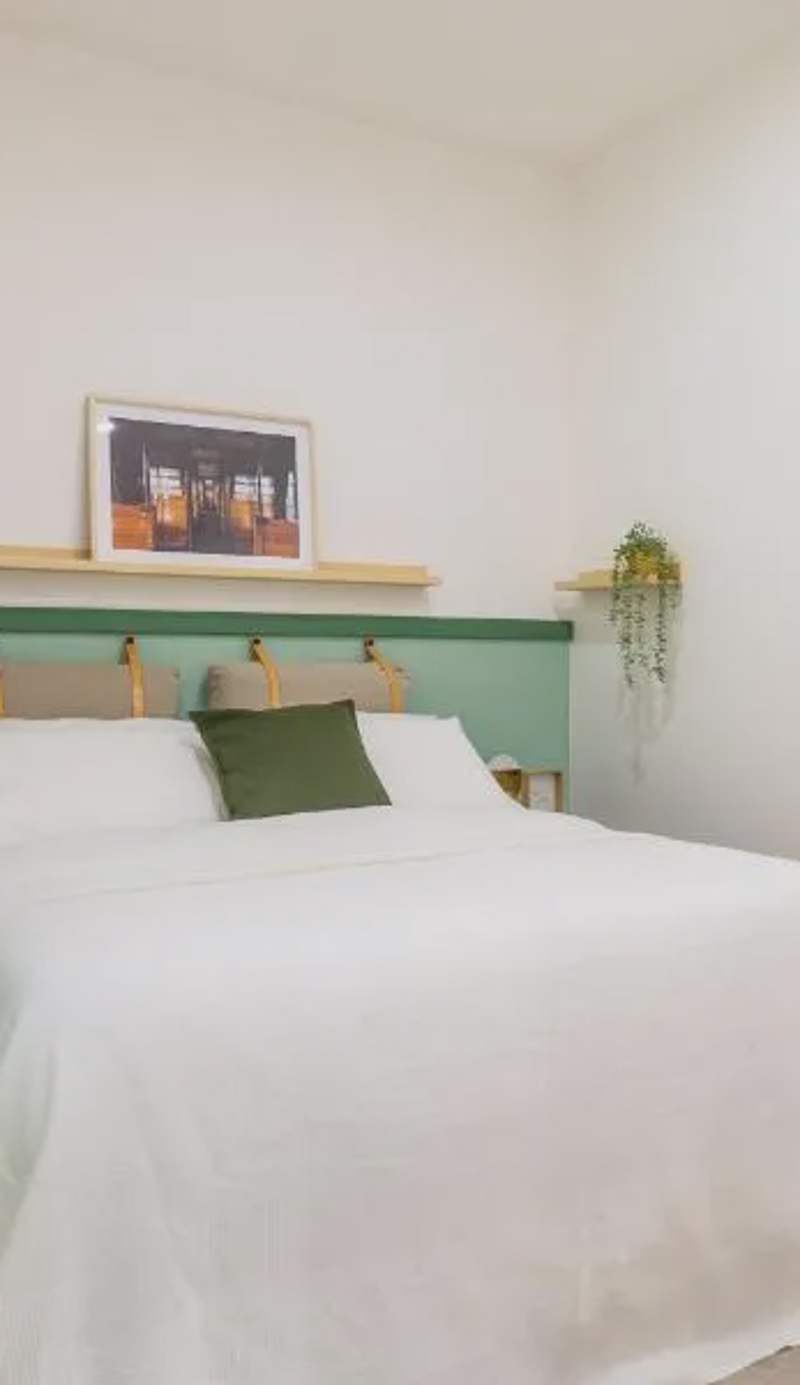 Lovely and tiny Pied-à-terre in the City center