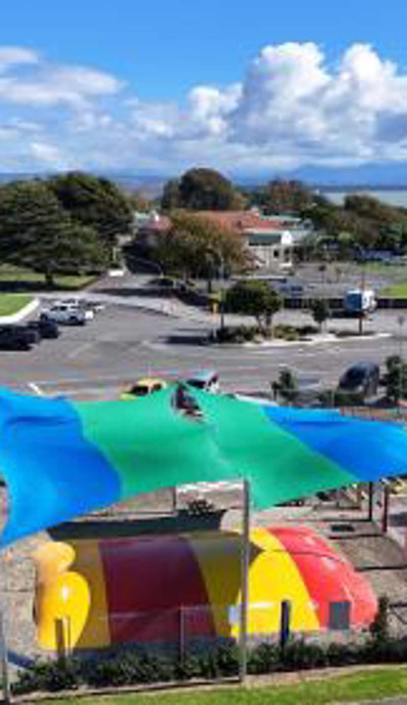 Tāhuna Beach Holiday Park