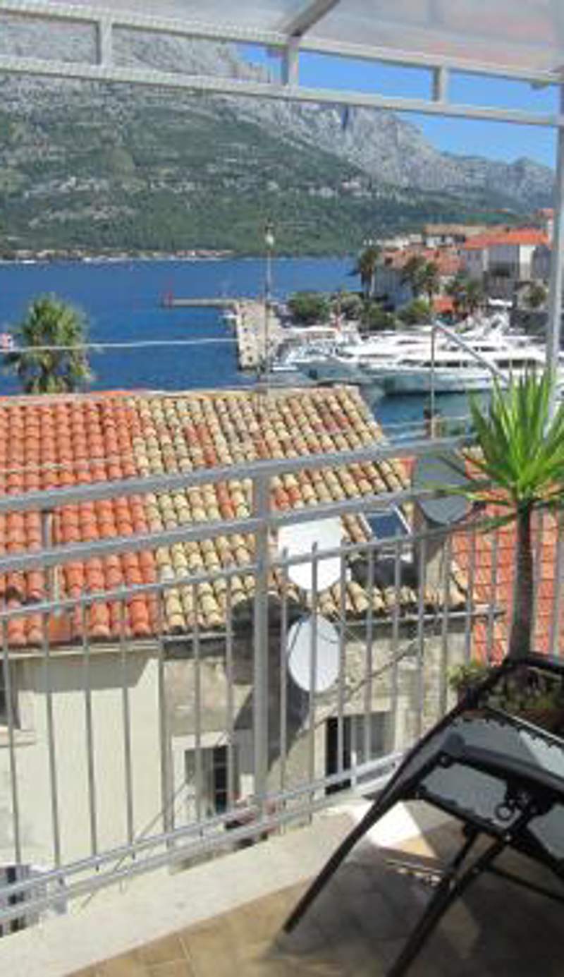 Lumina Apartments