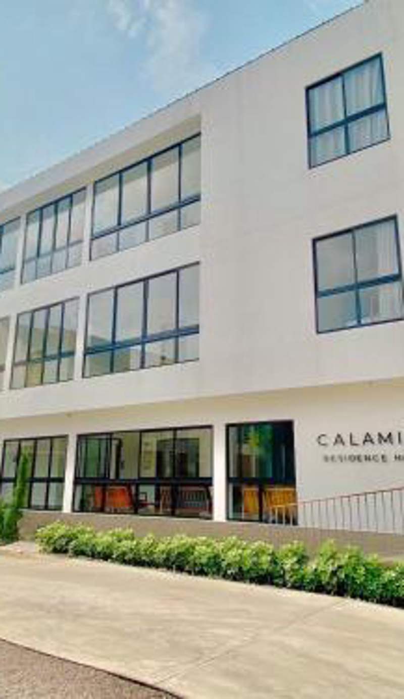 Calamint Residence Hotel ( คาลามิ้นท์)