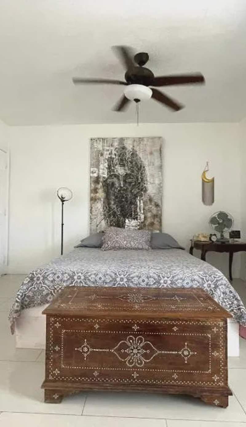 Private Studio blocks from Coconut Grove