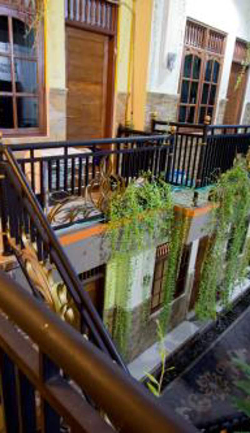 Asta House