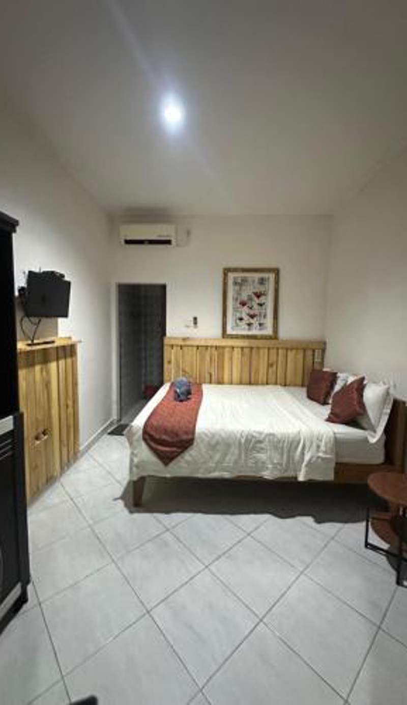 Sari Buana Bed & Breakfast