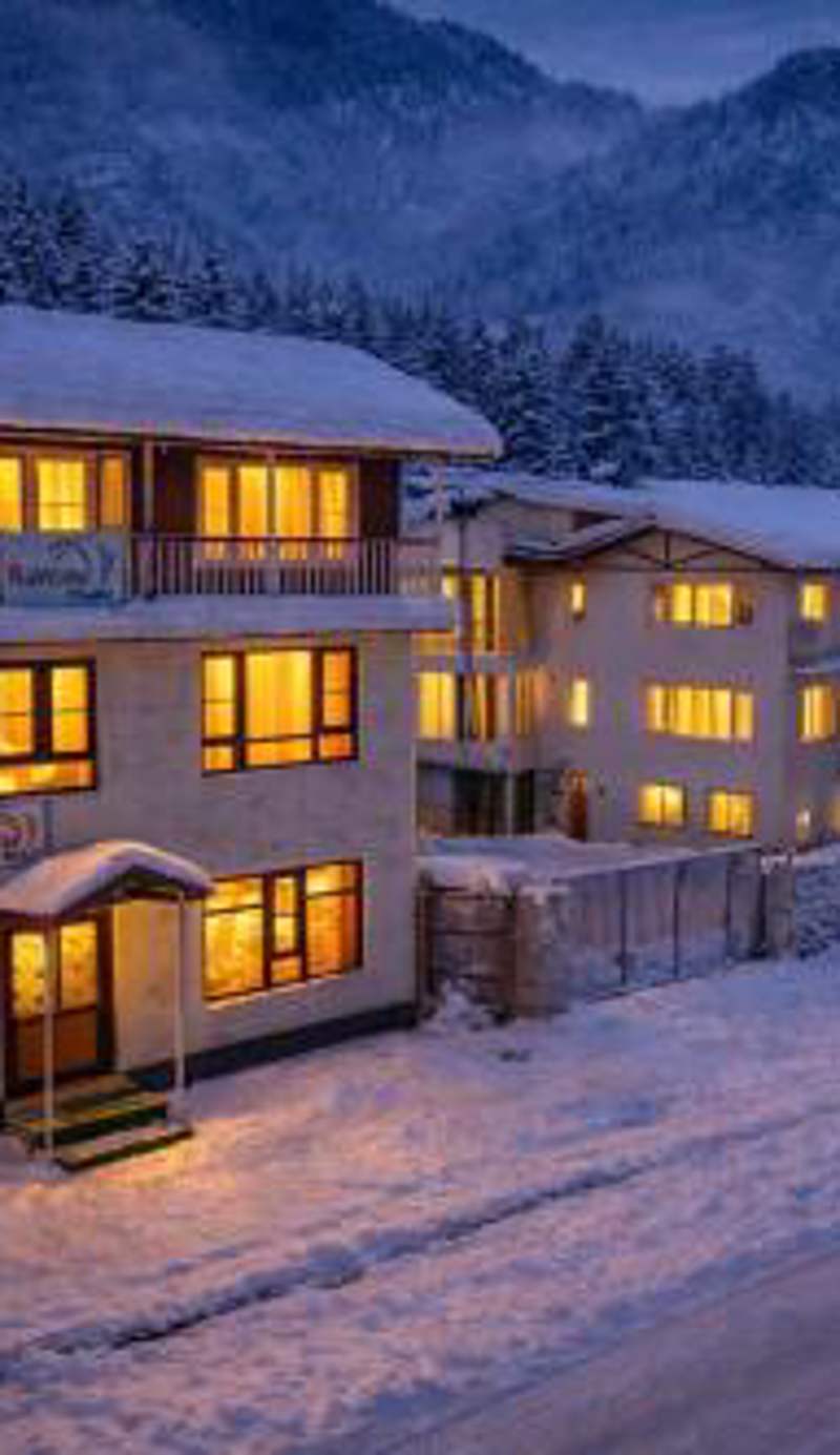 Rainbow Palace Pahalgam