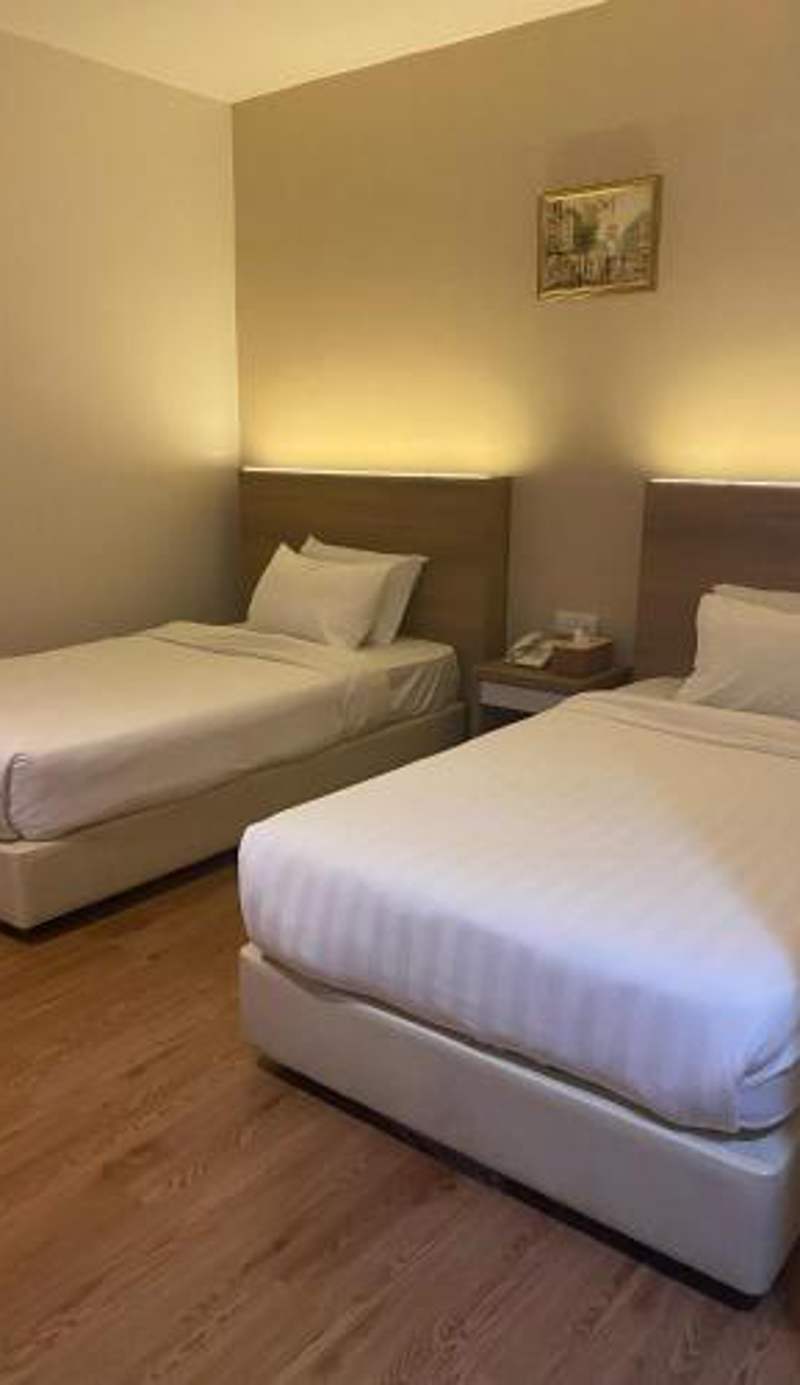 Lovina Inn - Nagoya Batam