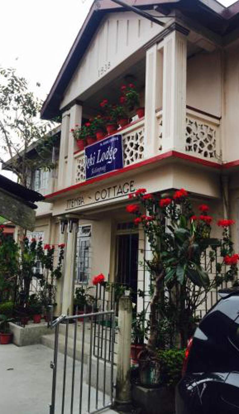 Deki Lodge