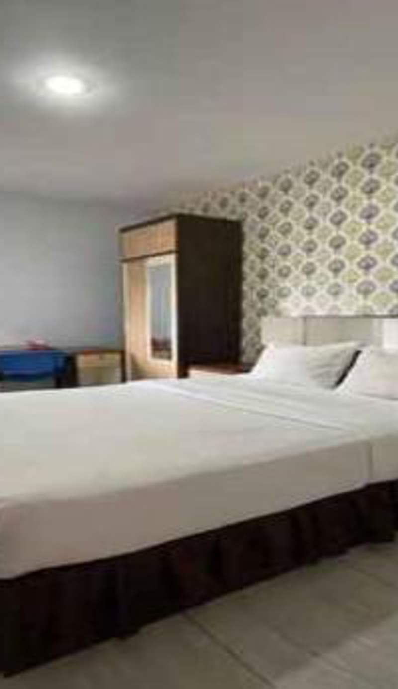 99 Guest House