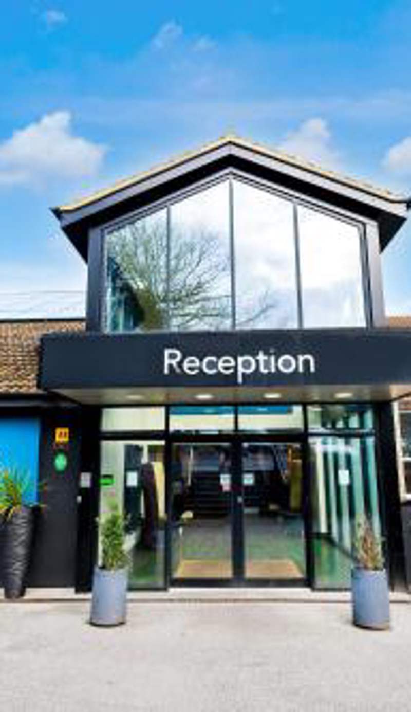 Gloucester Robinswood Hotel By Sunday