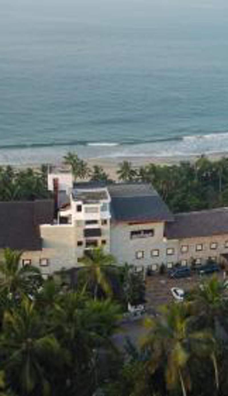 Gokulam Grand Turtle On The Beach