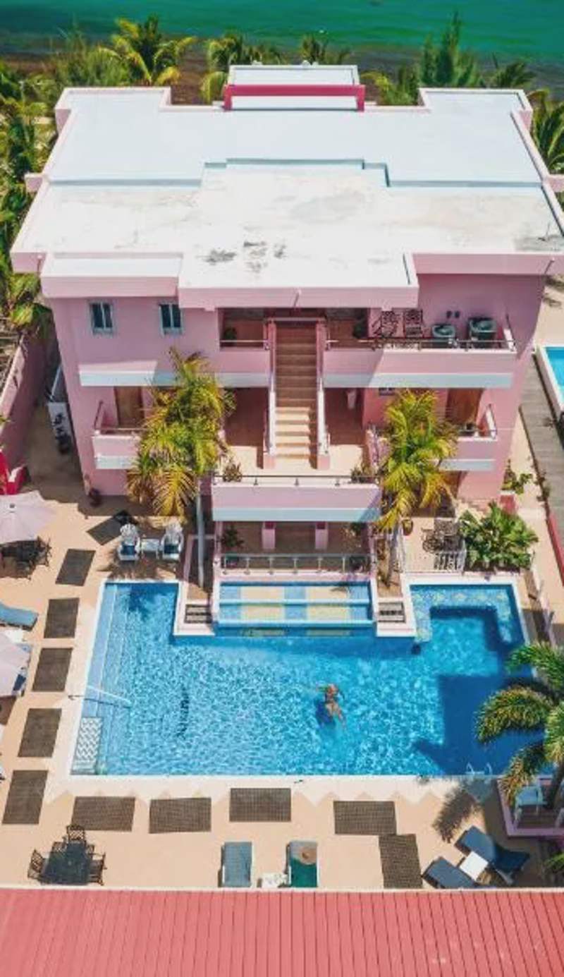 Miramar Suites