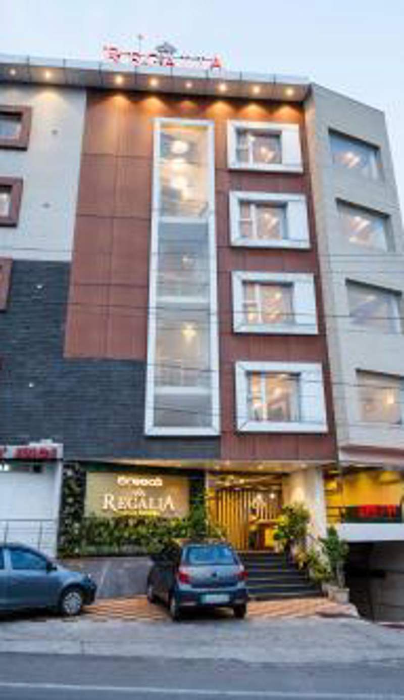 REGALIA INN &SUITES