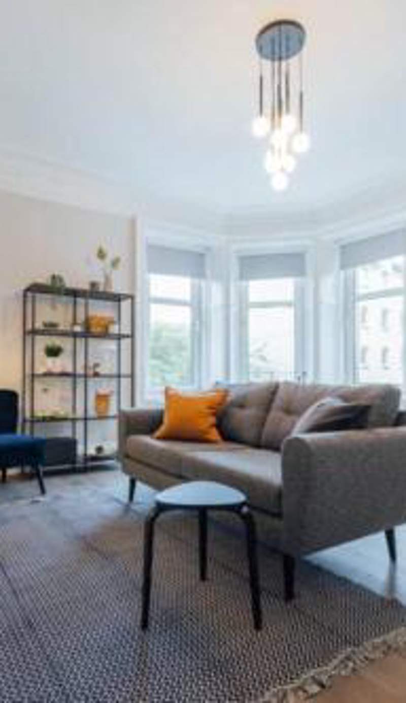 Stylish Stirling Apartment - free parking