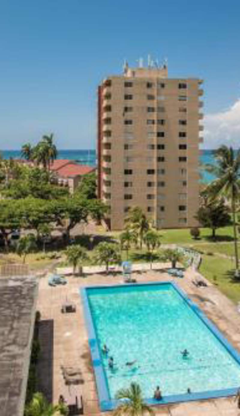Emerald One Bedroom Suite At Turtle Towers