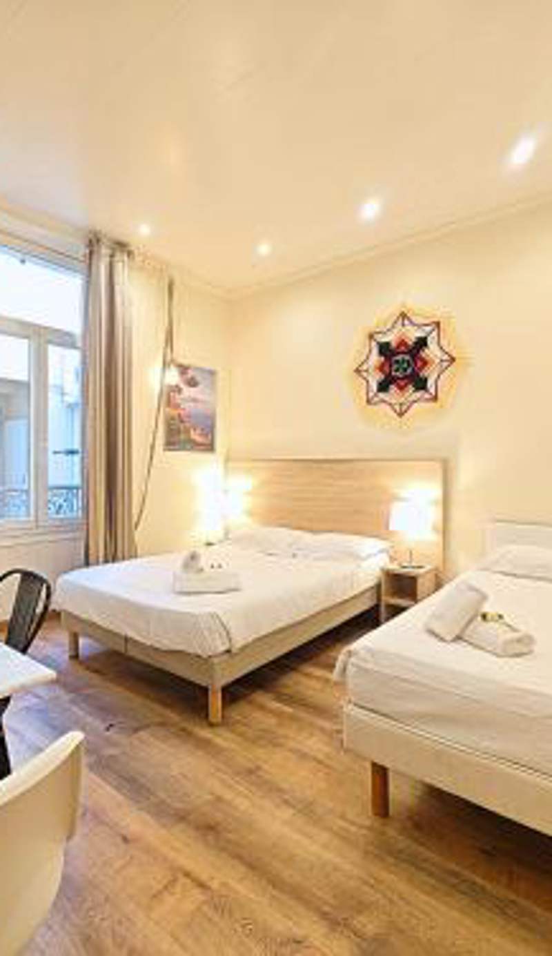 Viva Riviera - 19 rue des Frères Pradignac