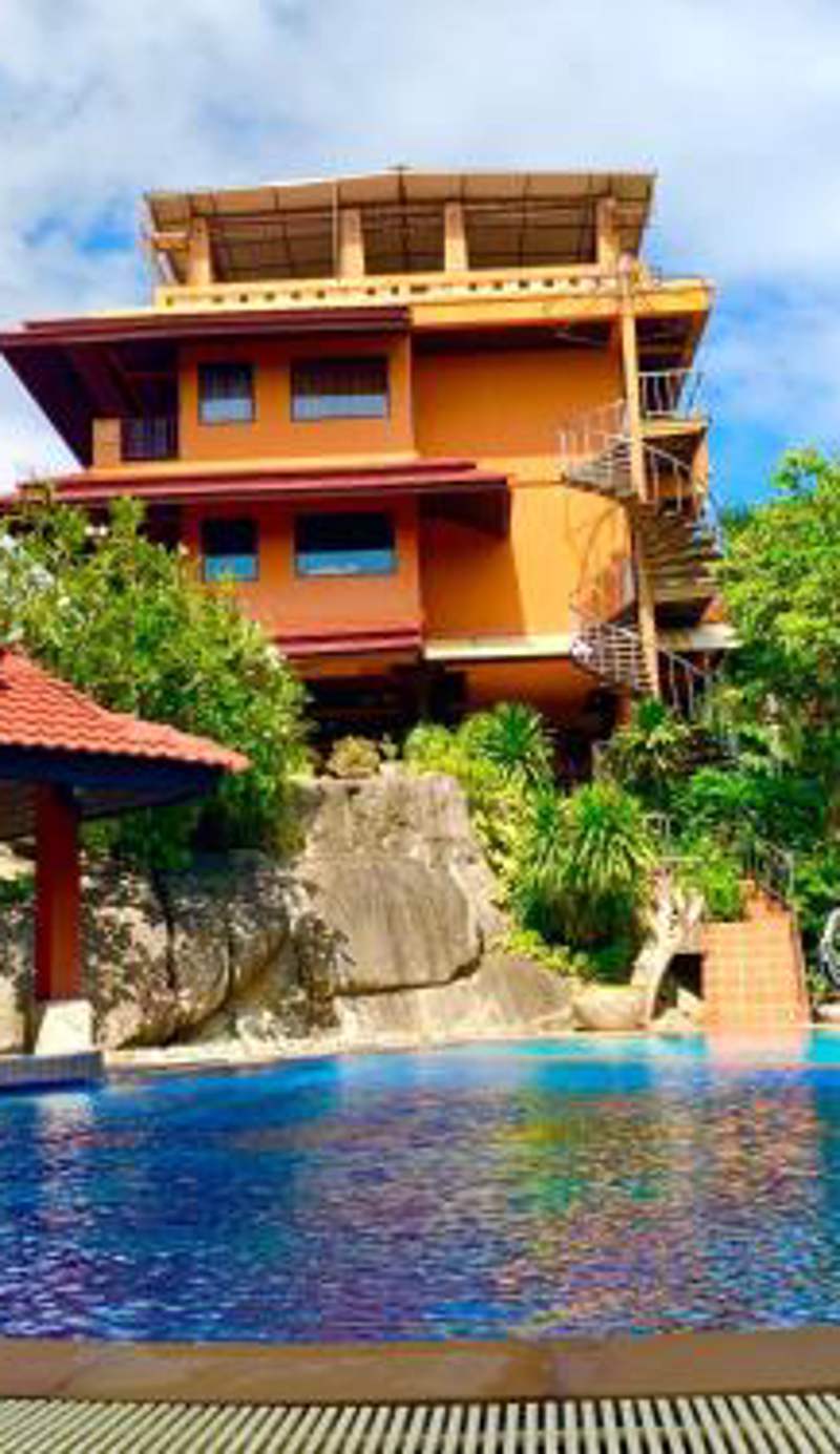 Sea Breeze Resort - SHA Plus