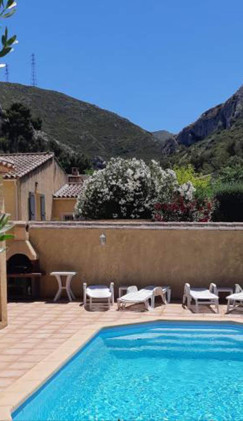 Chambre privée avec Piscine