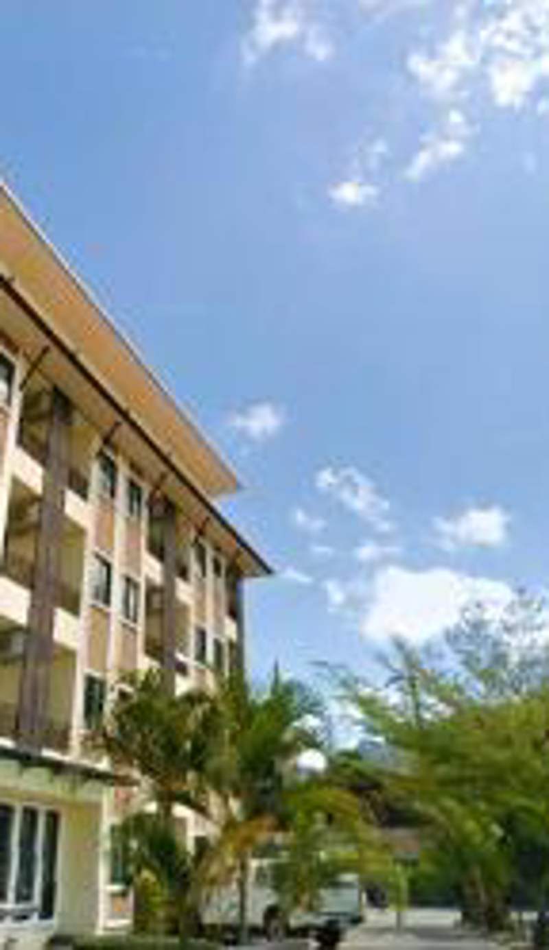 T.P. Place Hotel