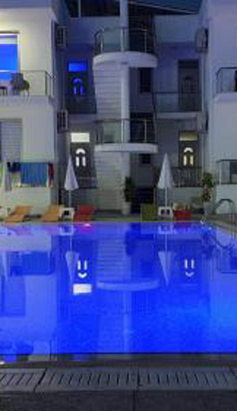 Metin Houses