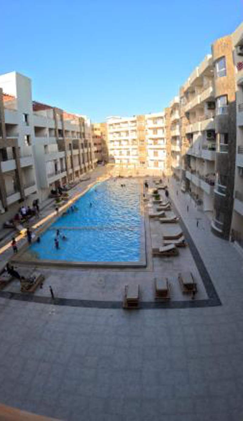 avenue compound