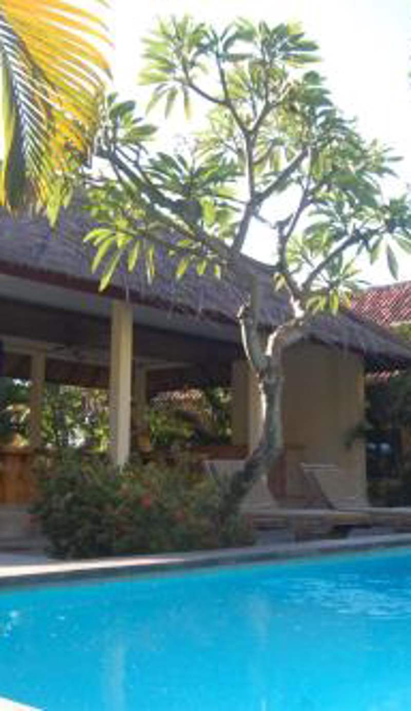 Star East Bungalows