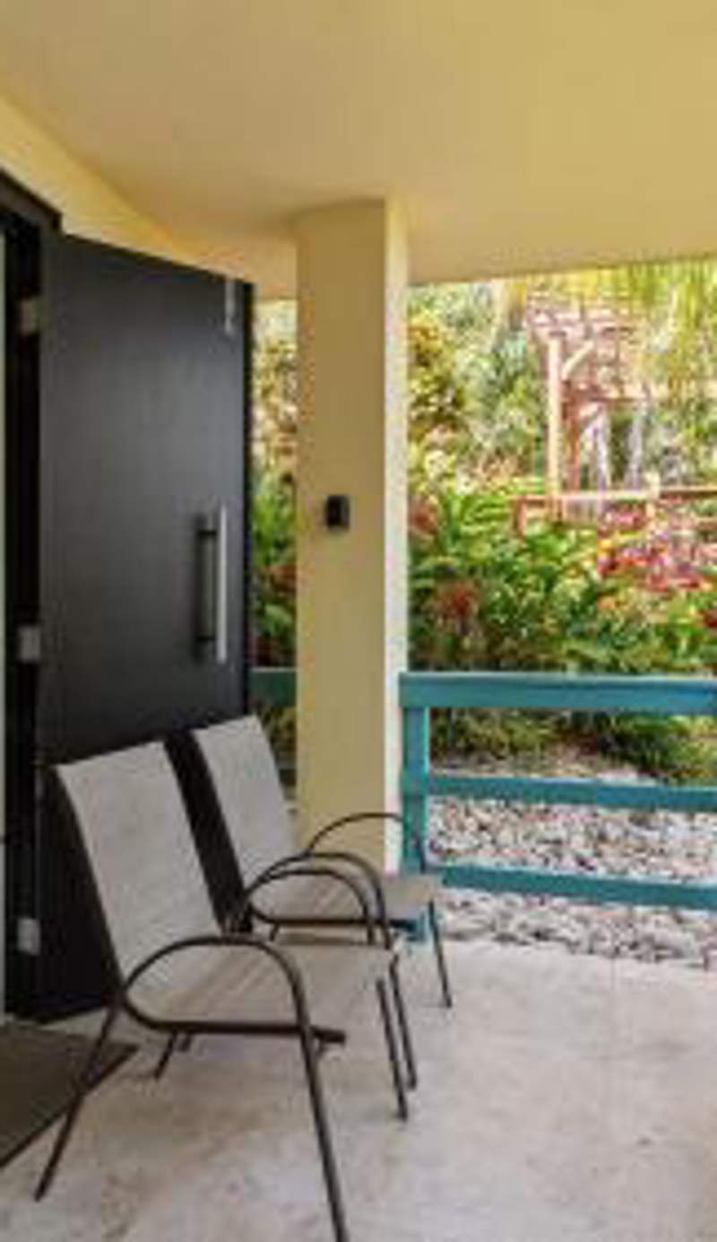 Casita 3 at Ceiba Tree Inn. Tranquility with Garden Views and Pergola with Ocean Overlook