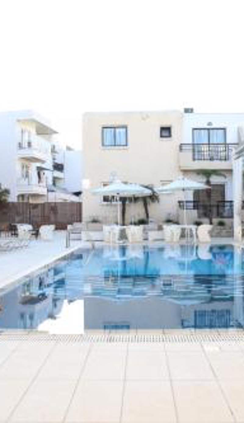 Senator Hotel Apartments - Adults Only