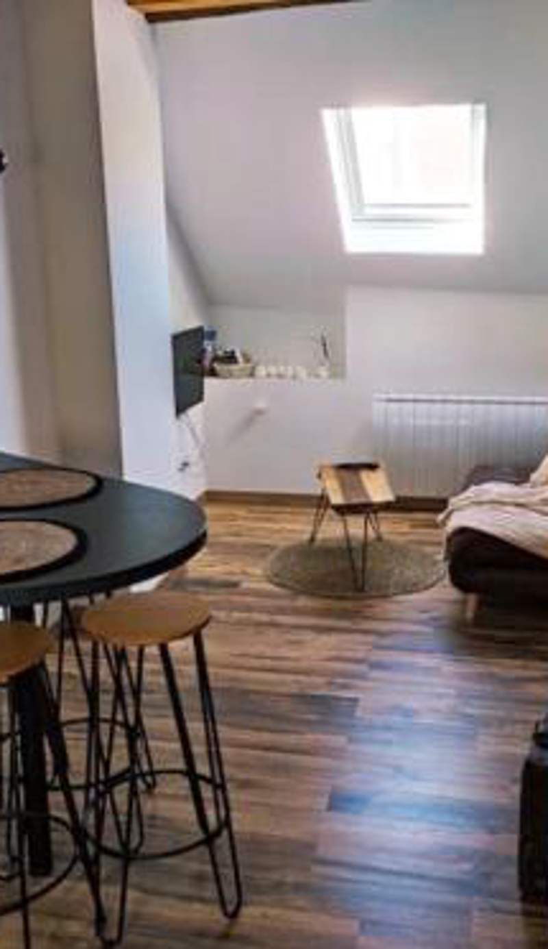 GAP hyper centre Studio atypique 2 personnes.