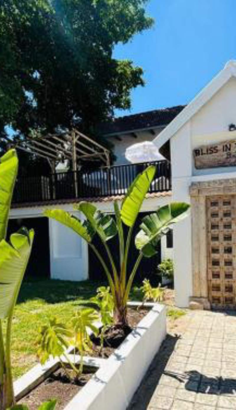 Bliss in the Bay Guesthouse