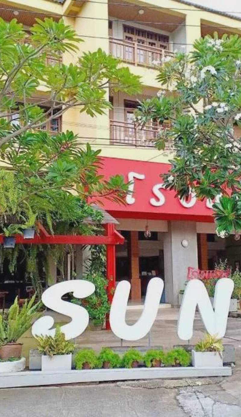 Sun Hotel