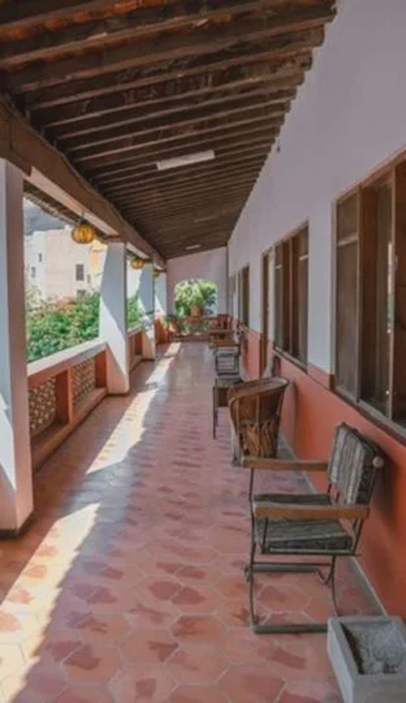 Hotel y Restaurant Embajadoras