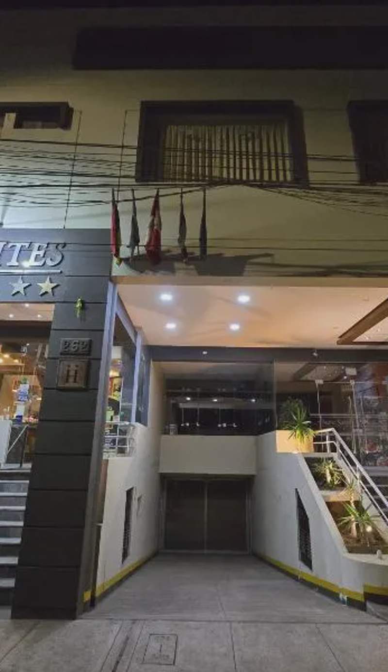 Pacific Suites Hotel