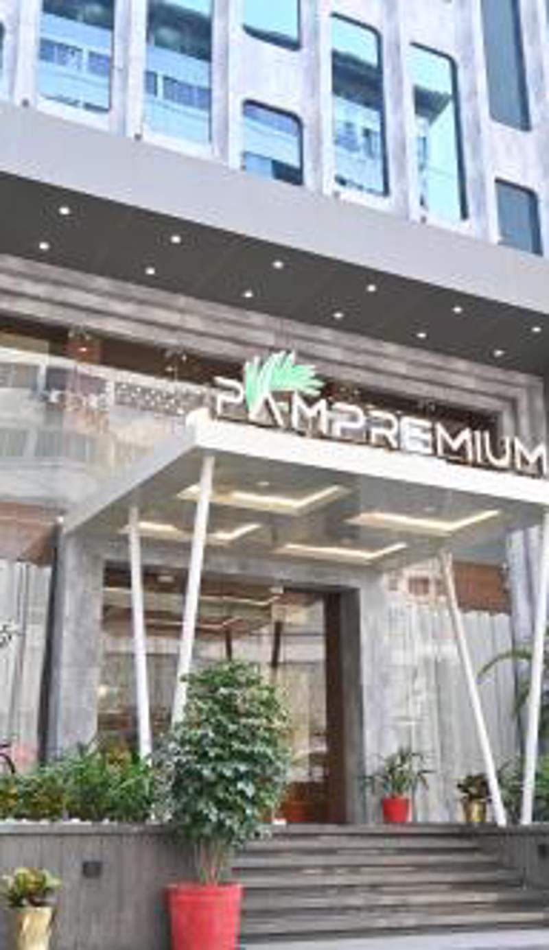 Pam Premium Hotel Vadodara