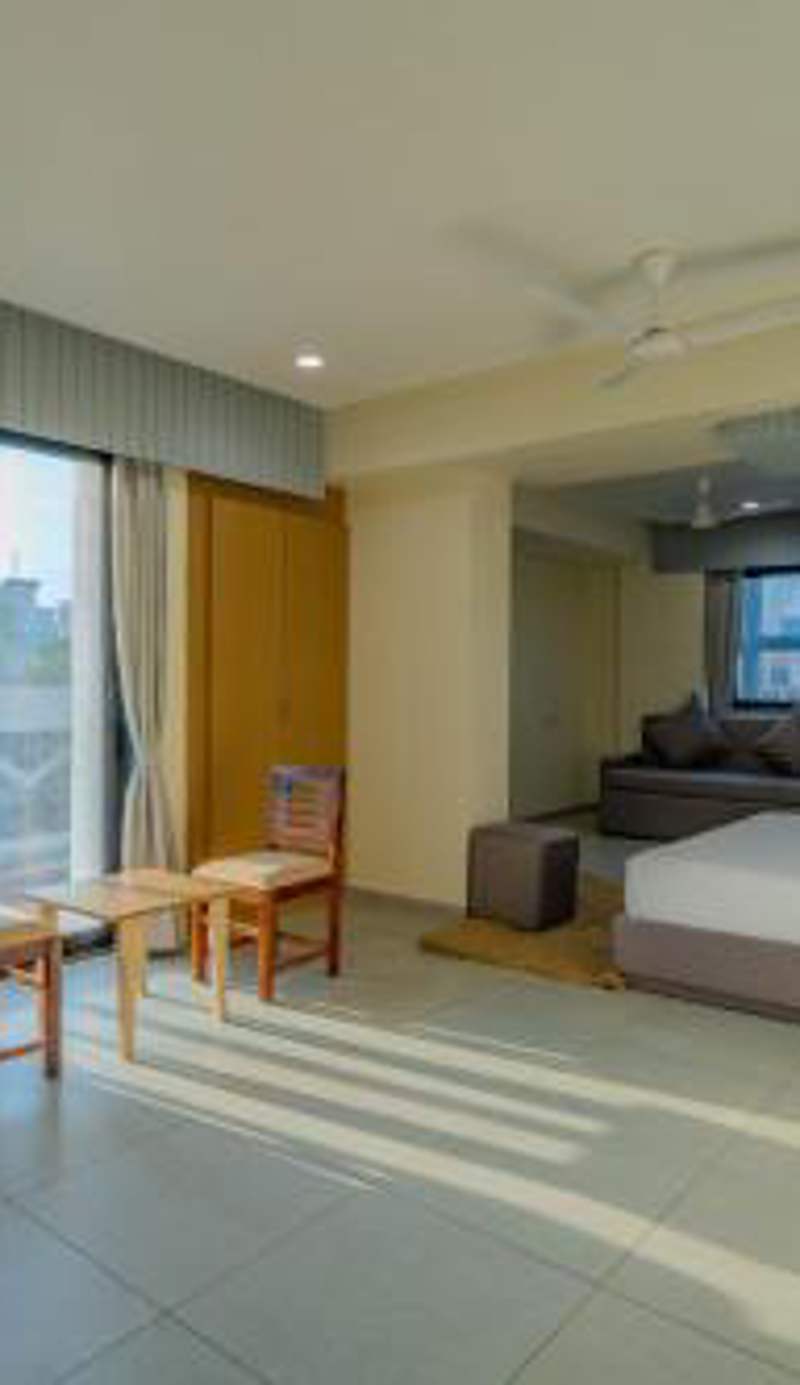 hotel mon ville alkapuri