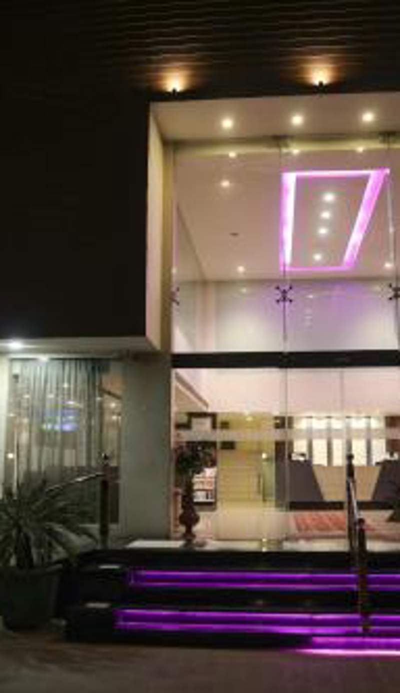 Veronica Hotel