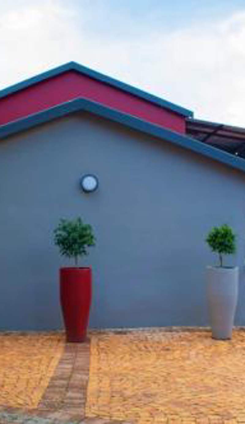 Adondo-fast accommodation