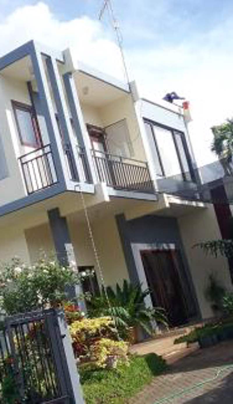 Sudji's House