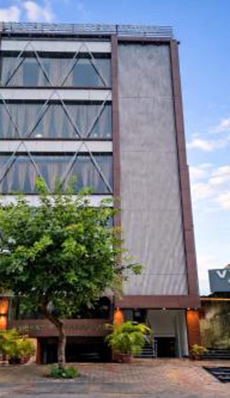 New Sun International & Banquet Hall