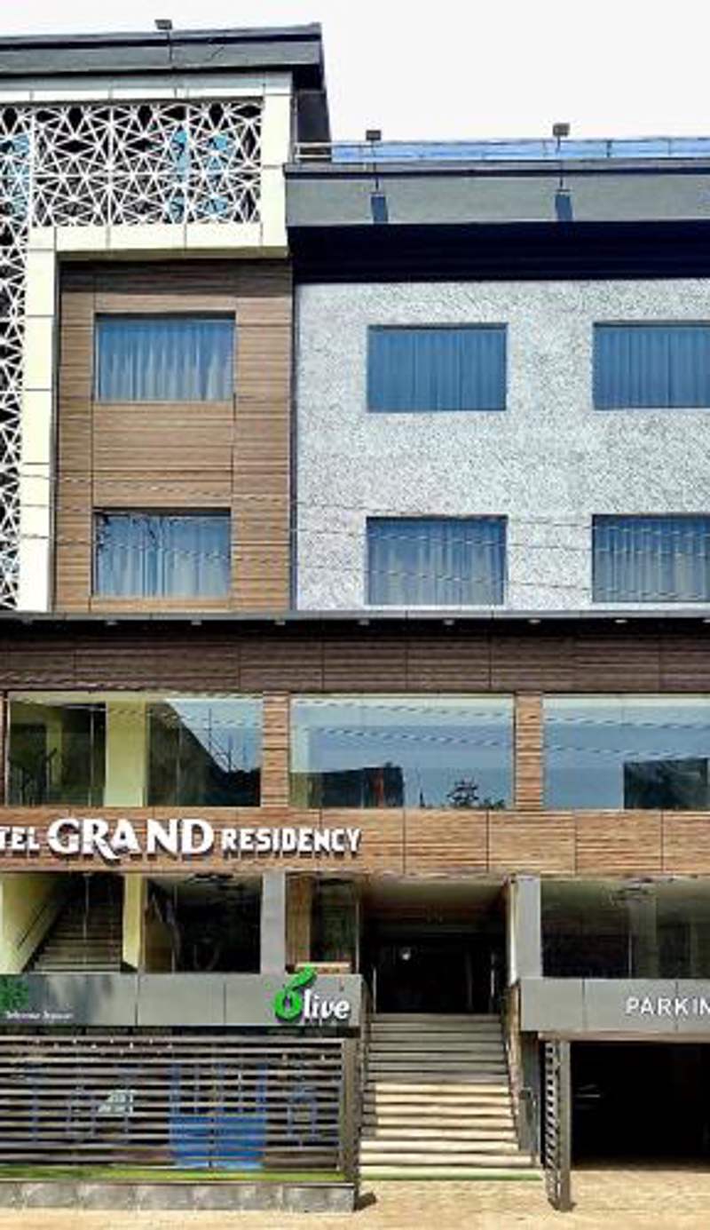 Hotel Grand Residency